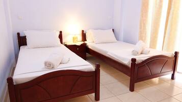 Premium bedding, individually decorated, individually furnished, desk