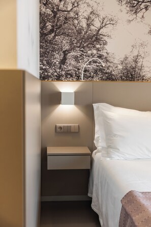 In-room safe, individually decorated, individually furnished, desk
