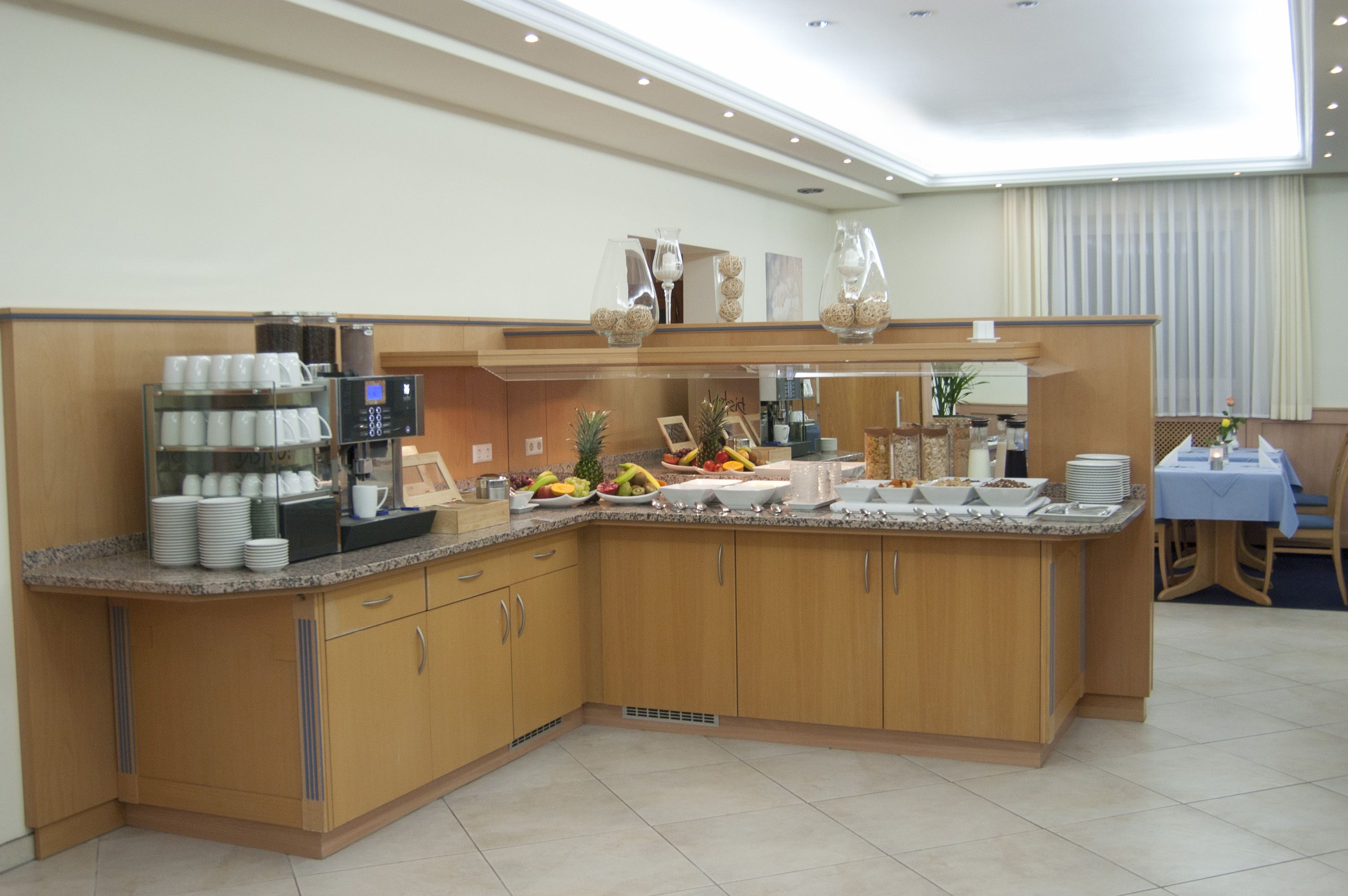 daily buffet breakfast (eur 8 per person)