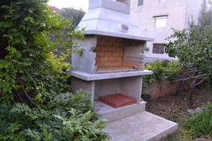 Grill-/Picknickplatz