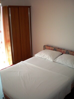 Apartment, 1 Bedroom (2) | 1 bedroom, free WiFi, bed sheets - Apartments Ljubica (Vodice)