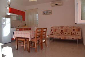 Appartement, 1 chambre (1) | Coin séjour | Télévision