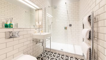Standard Apartment, 1 Bedroom, Mezzanine | Bathroom | Shower, rainfall showerhead, designer toiletries, hair dryer