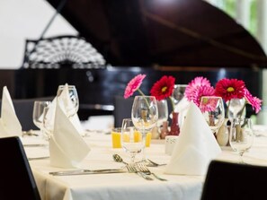 Banquet hall - TOP VCH Bildungshaus St. Bernhard - Wohnen und Tagen (Rastatt)