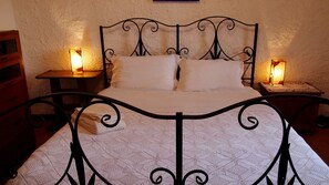 House, 2 Bedrooms, Garden View, Annex Building