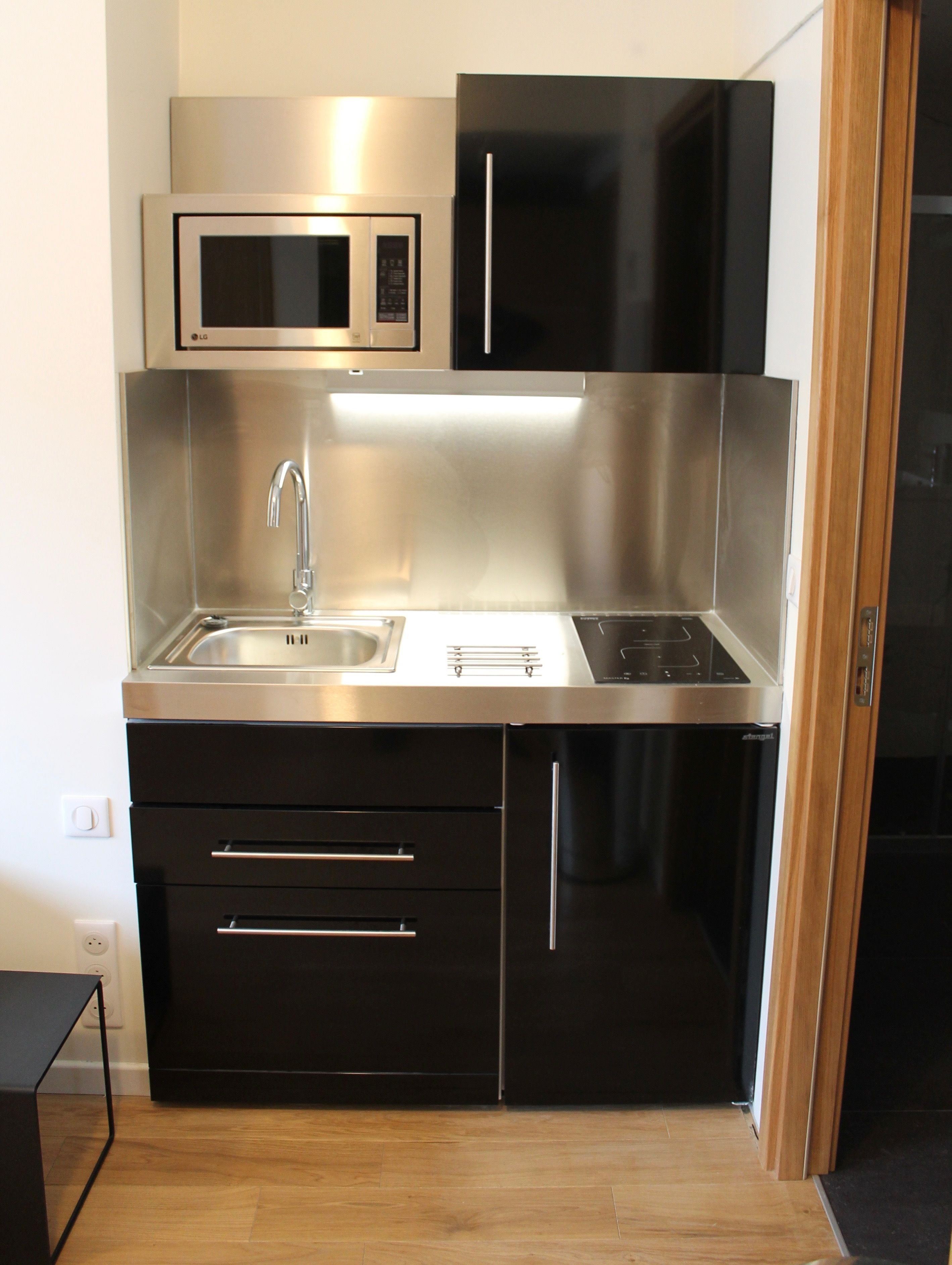 espresso maker, coffee/tea maker, electric kettle