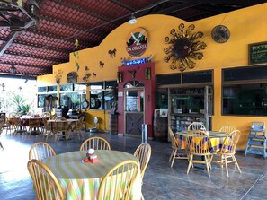 Restaurant - Navola Inn (Culiacán)