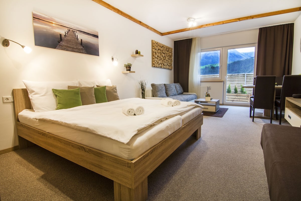 Comfort Studio Suite, Mountain View, Mountainside