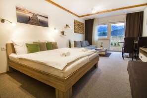Studiosuite – comfort, fjellutsikt, ved fjell | Lydisolert og wi-fi (inkludert)