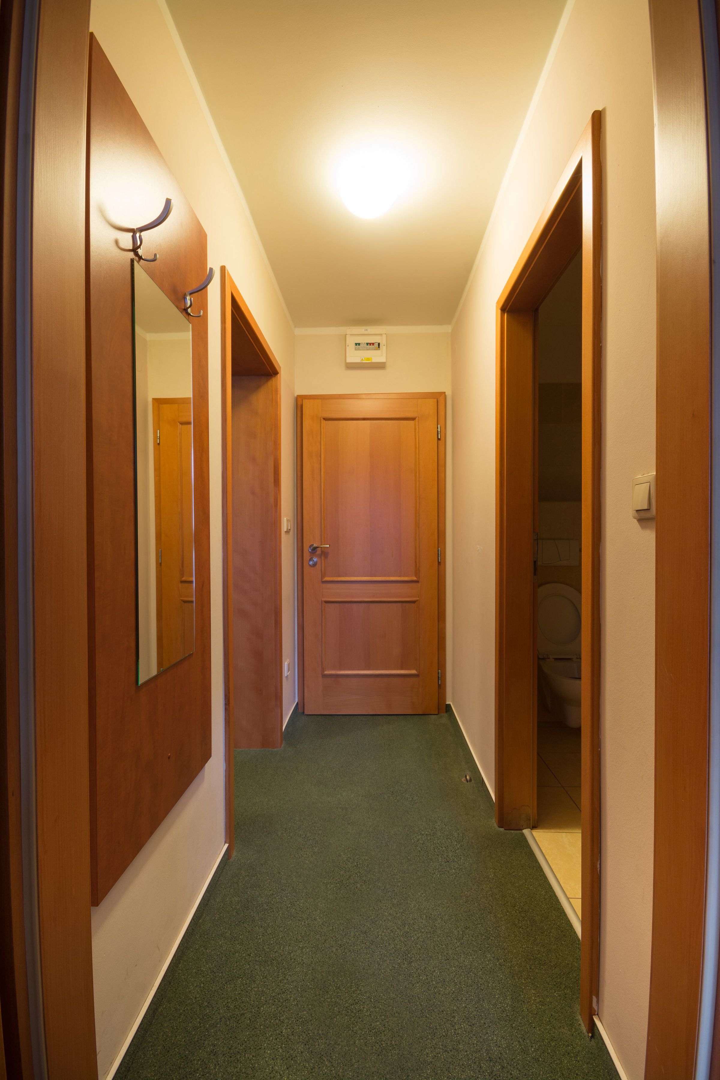 Quadruple Room, 2 Bedrooms | Hallway