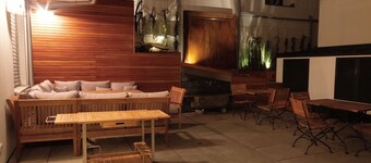 Parks 73 The TownHouse Hotel