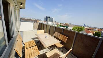 Presidential-Apartment, 2 Schlafzimmer, Balkon, Stadtblick | Ausblick vom Zimmer