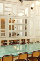 Desayuno de autoservicio diario (EUR 15 por persona)