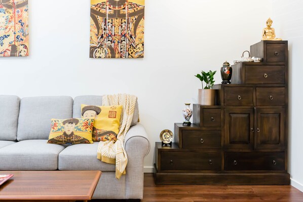 Appartement Prestige, 1 chambre, salle de bain privée | Aire de séjour | Téléviseur à écran plat