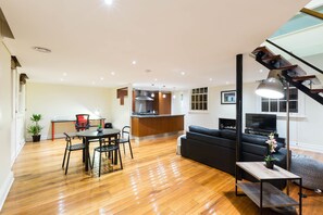 Premium House, 2 Bedrooms | Living room | Flat-screen TV - HELENA, 2BDR Fitzroy House (Fitzroy)