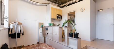 Standard Studio, Private Bathroom