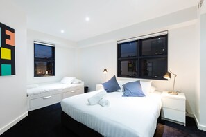Apartemen Deluks, 3 kamar tidur | 3 kamar tidur dan setrika/meja setrika