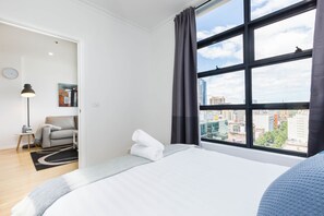 Premium-Apartment, 1 Schlafzimmer, eigenes Bad | 1 Schlafzimmer, individuell dekoriert, individuell eingerichtet