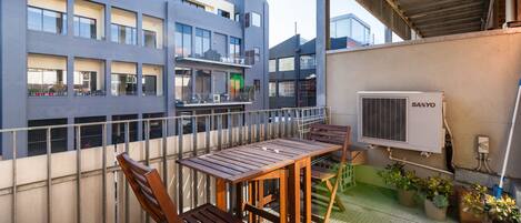 Standard Studio | Balcony