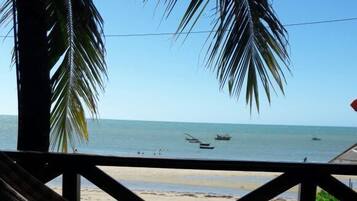 Quarto Casal com Vista Mar | Minibar, rollaway beds, free WiFi