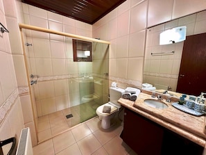 Apartment | Bathroom
