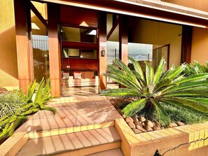 Apartemen | Detail eksterior
