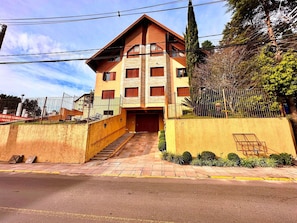 Apartment | Exterior