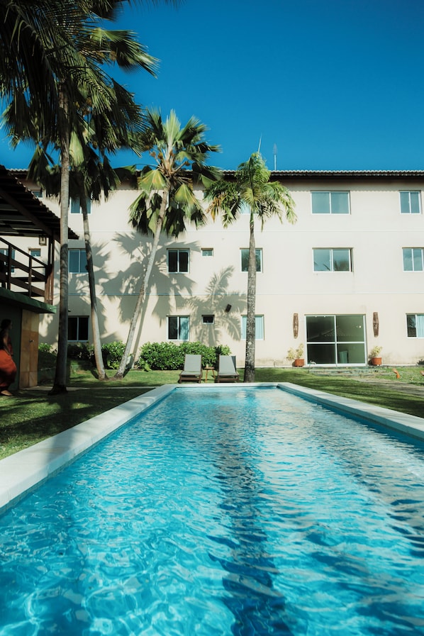 Outdoor pool, sun loungers