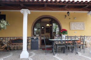 Fachada de la propiedad