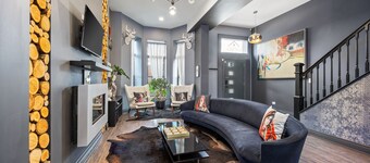 Mccormick Place Guest House