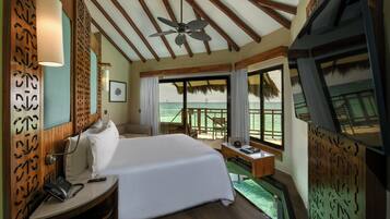 OVERWATER BUNGALOW | 1 bedroom, free minibar, in-room safe, desk