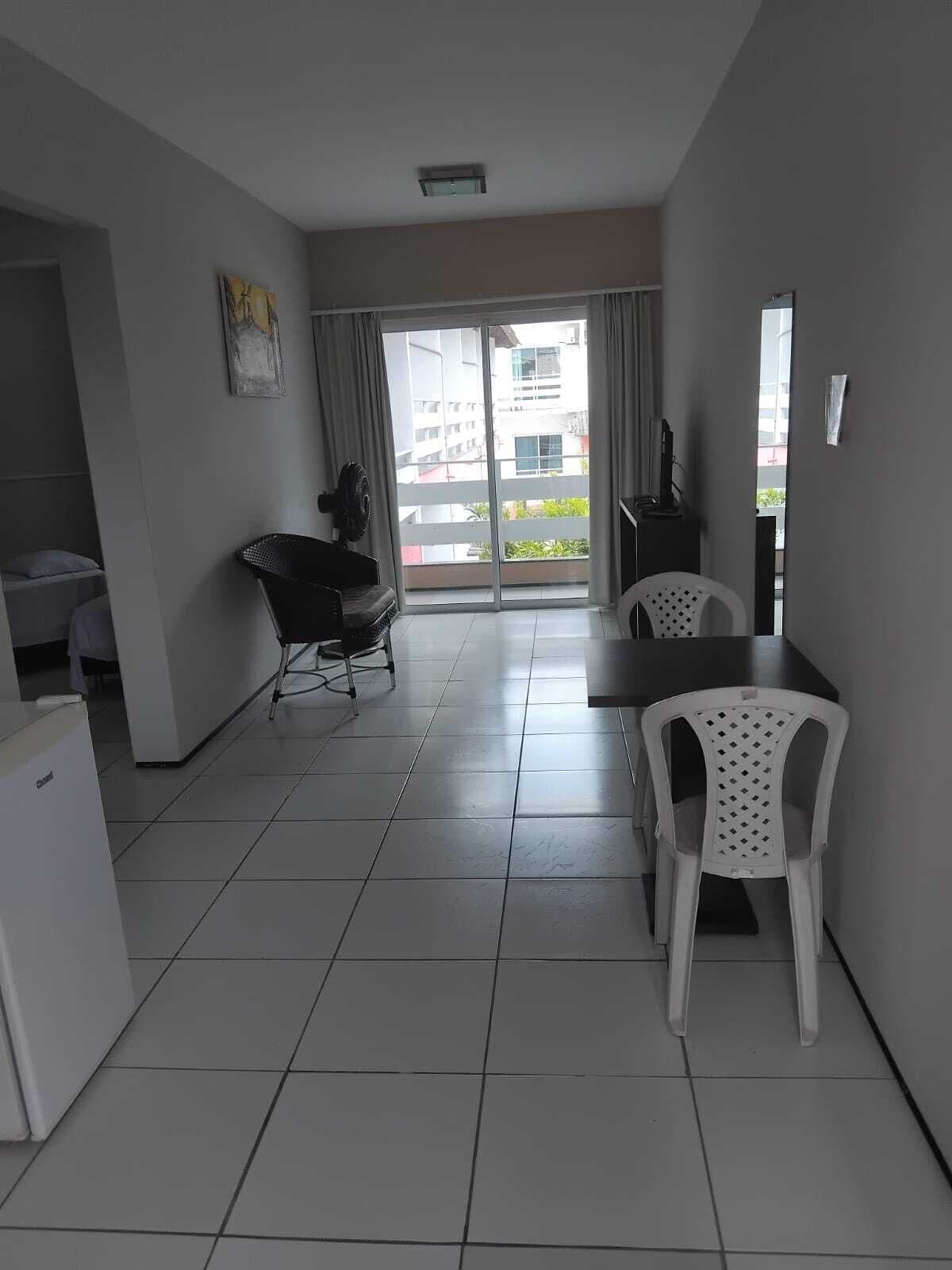 ファミリー 4 人部屋 専用バスルーム プールビュー | ミニバー、デスク、遮光カーテン、防音設備