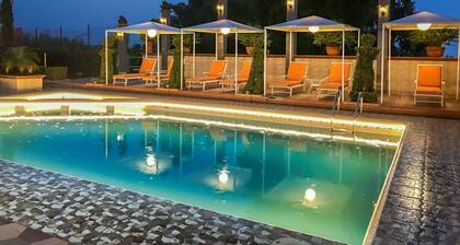 Hotel & Suites Posada Molina