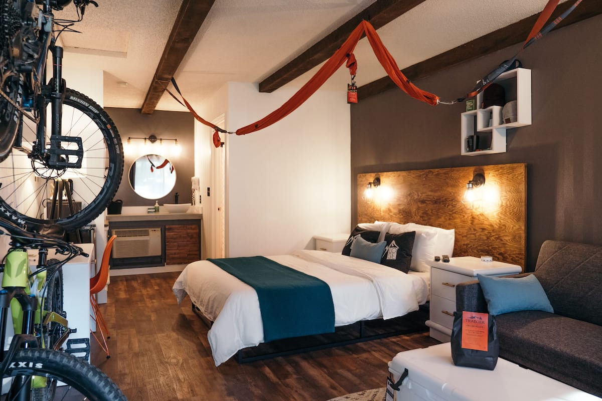 1 bedroom, desk, laptop workspace, free wifi