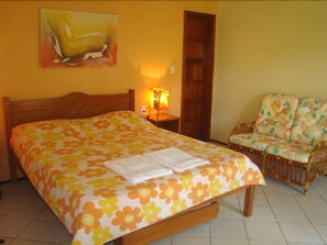 Habitación estándar (Apenas transferência bancária) | Cortinas opacas, tabla de planchar con plancha, wifi gratis