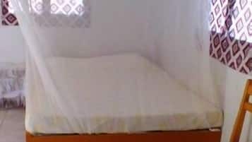 Standard Bungalow, 1 Bedroom, Garden View | Bed sheets