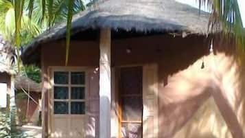 Standard Bungalow, 1 Bedroom, Garden View | Bed sheets