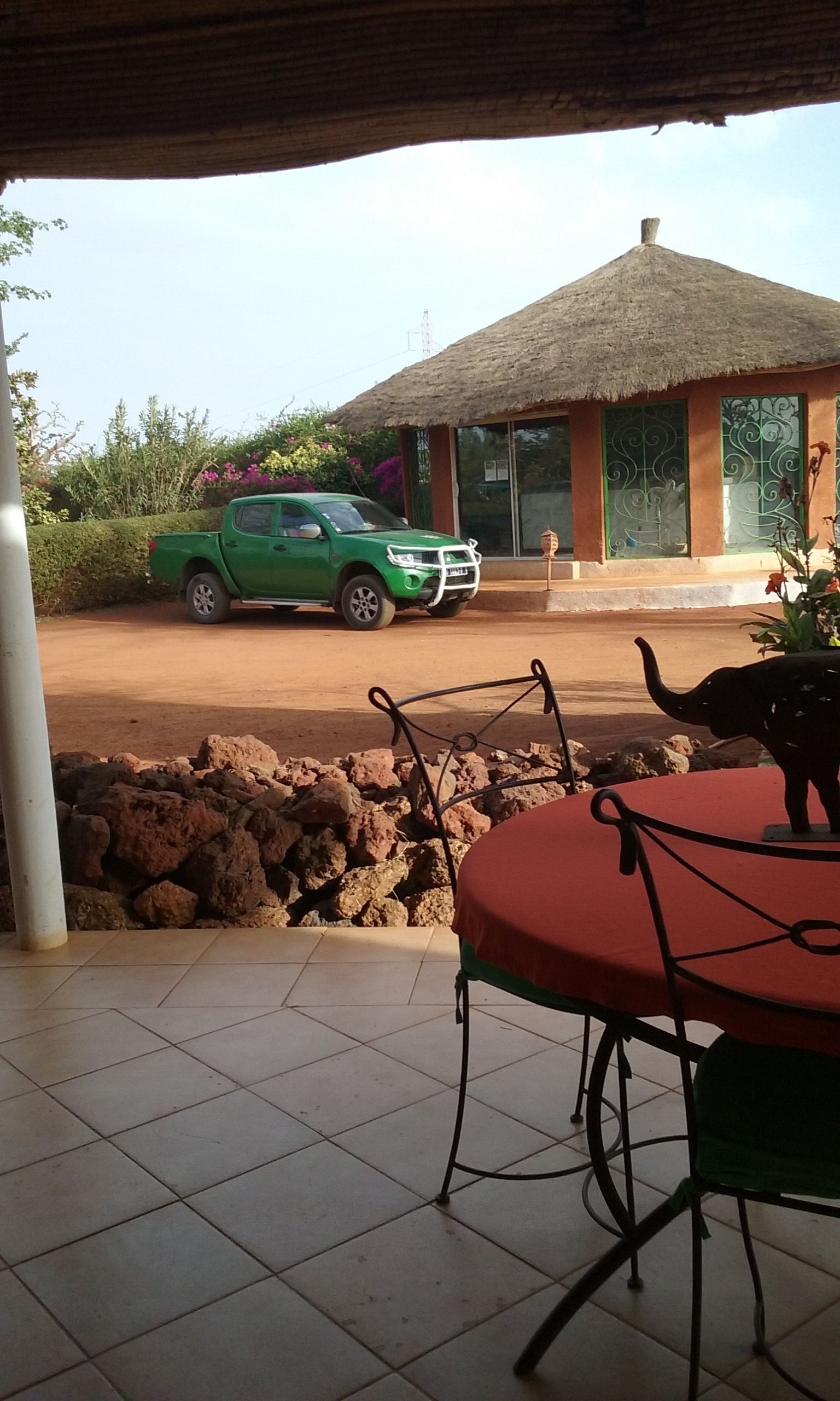 family room | terrace/patio