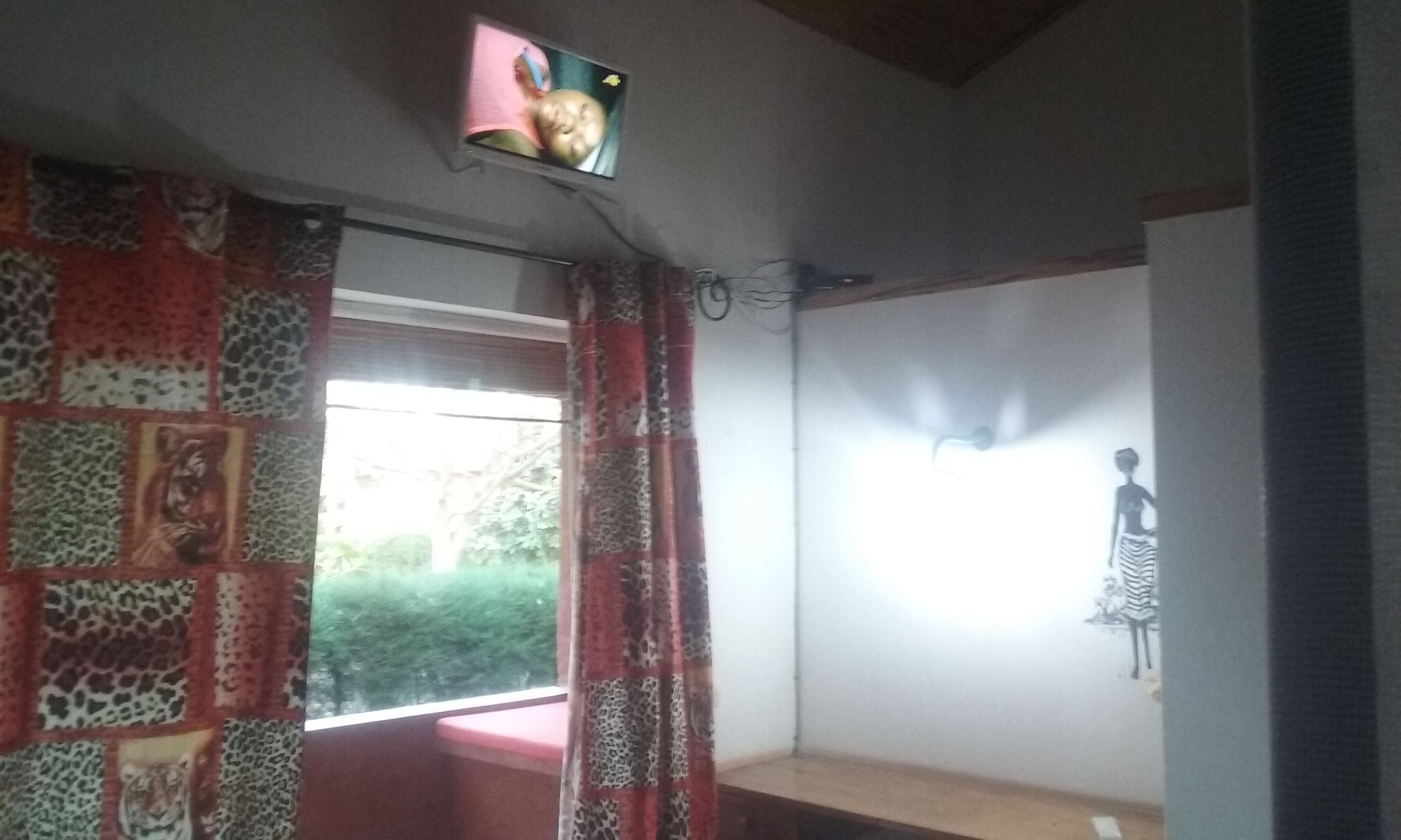 standard double room | living area | 60-cm flat-screen tv with cable channels, tv