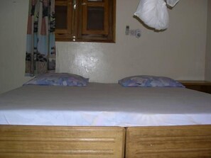 غرفة كلاسيكية مزدوجة أو بسريرين منفصلين | واي فاي مجانًا