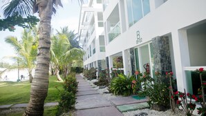 View from property - Sunny apartment at the beach with pool (Punta Cana)
