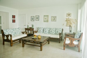 Apartment | Living room | TV - Sunny apartment at the beach with pool (Punta Cana)