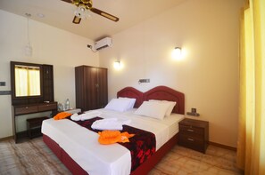 Deluxe Room (Open Bathroom)