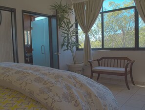 Executive-studiosviitti, 1 suuri parisänky, esteetön, kaupunkinäköala | Näkymä huoneesta