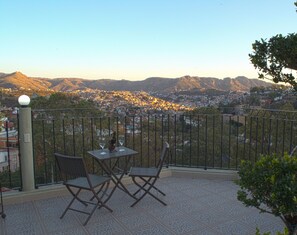 View from property - Casa Corazón de Plata Suites (Guanajuato)