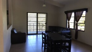 Family Apartment, 4 Bedrooms, Kitchenette | In-room dining - Xilitla Tours (Xilitla)