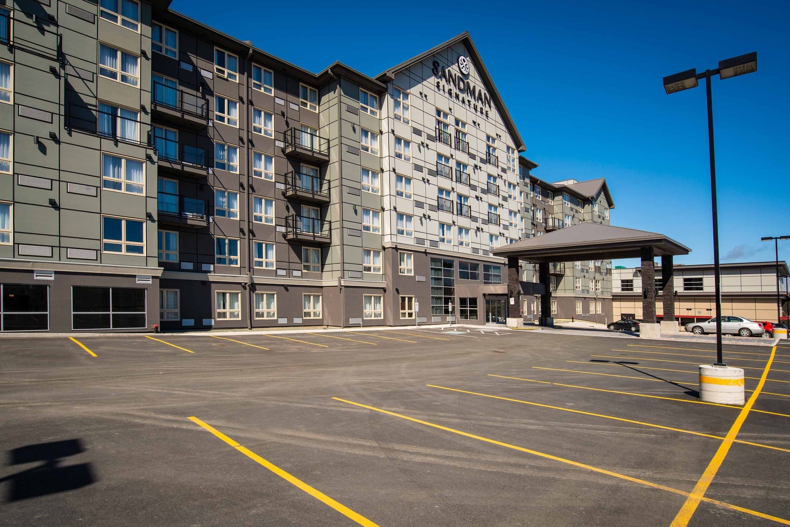 Photo - Sandman Signature St. John's Hotel