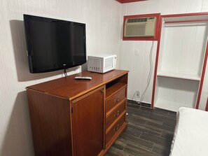 Standard Single Room, 1 King Bed - Ruta Motel (Indio)