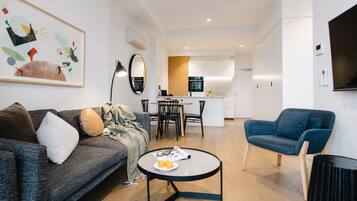1 habitación, ropa de cama de alta calidad y escritorio