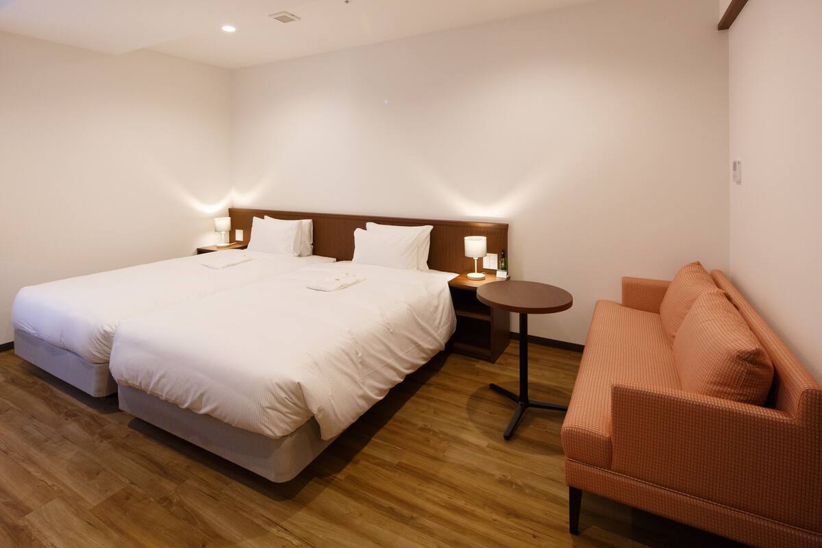 Deluxe Twin Room, 2 Single Beds, (for 1-2 Guests)